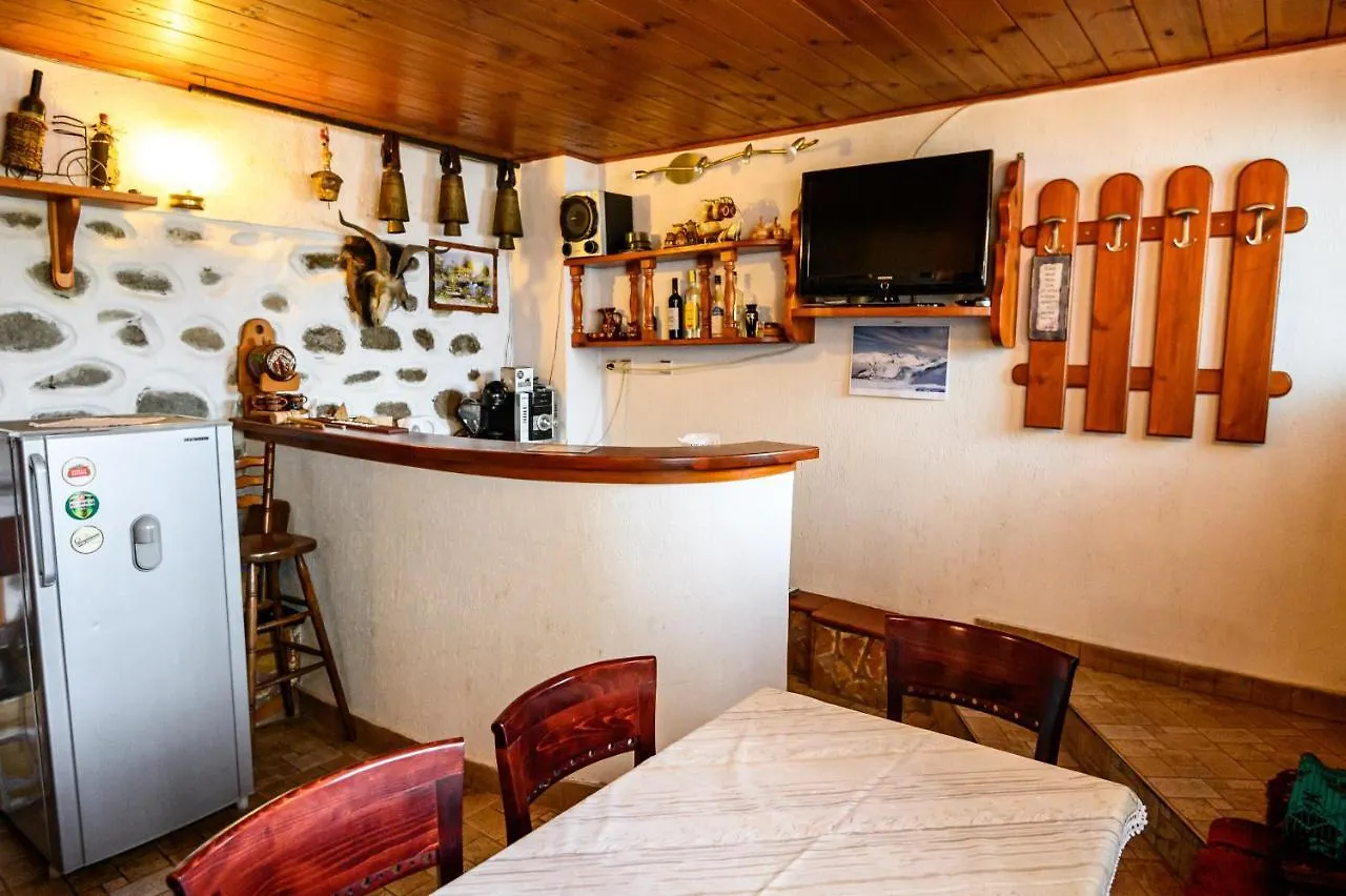 Guest house Къща За Гости Даутев Връх Bansko